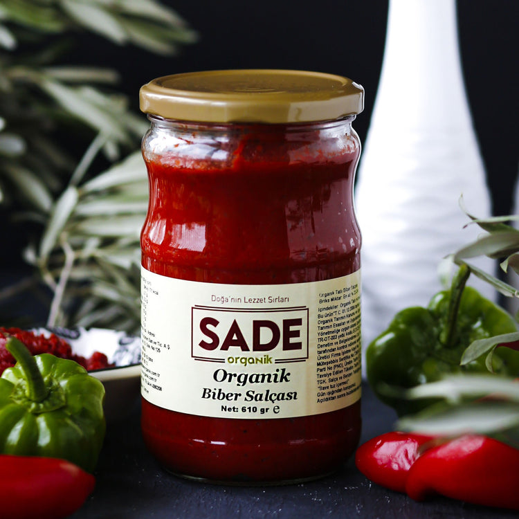 Sade Organik Biber Salçası 610 Gr